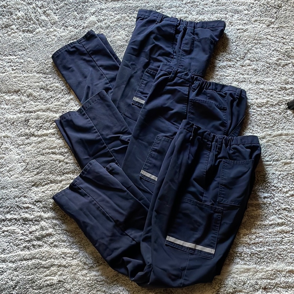 3 FedEx Cargo Pants Women’s 6R 30” waist 28” inseam